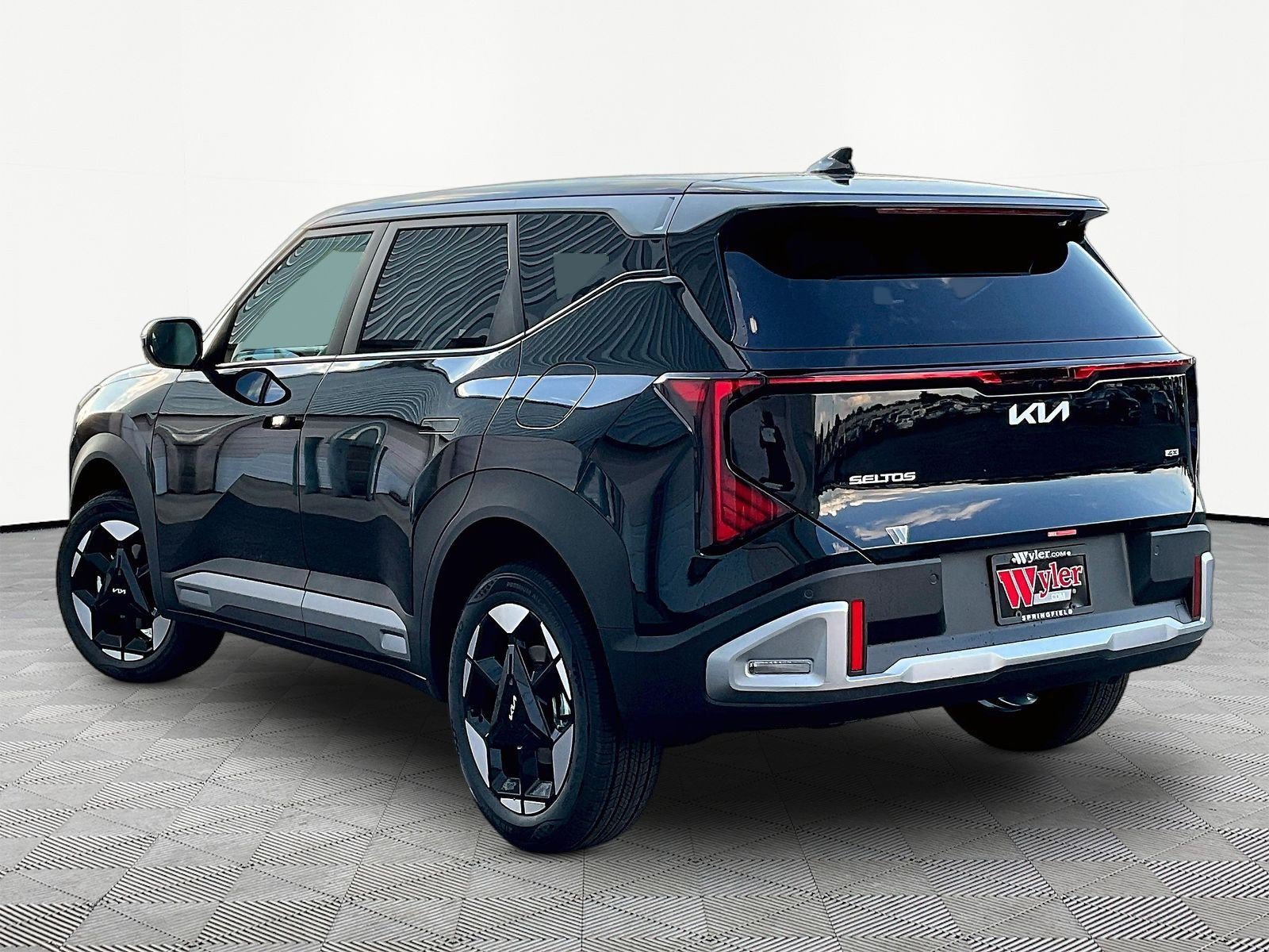 New 2027 Kia Seltos S AWD/4WD image 4