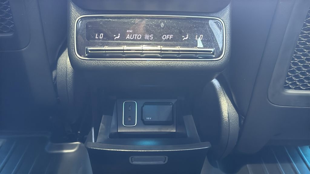 Used 2023 Mercedes-Benz GLS 63 AMG 4MATIC image 17