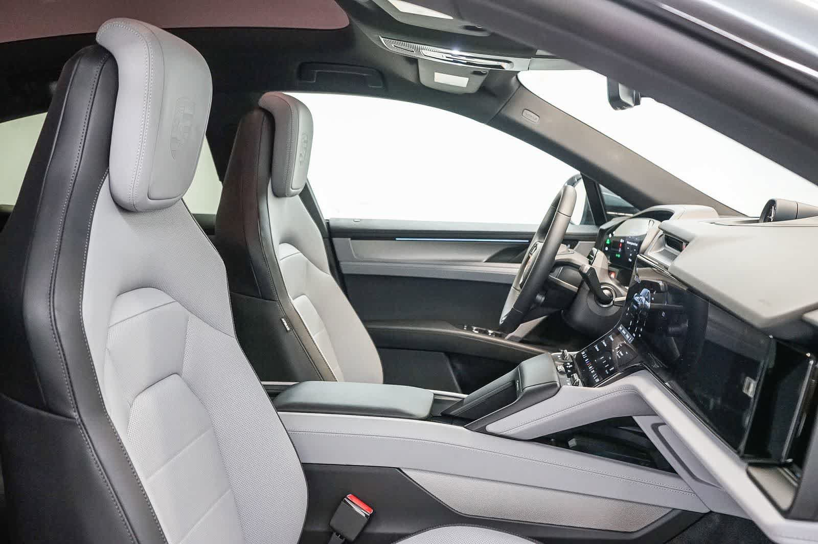 New 2026 Porsche Cayenne Electric Coupe AWD/4WD image 22