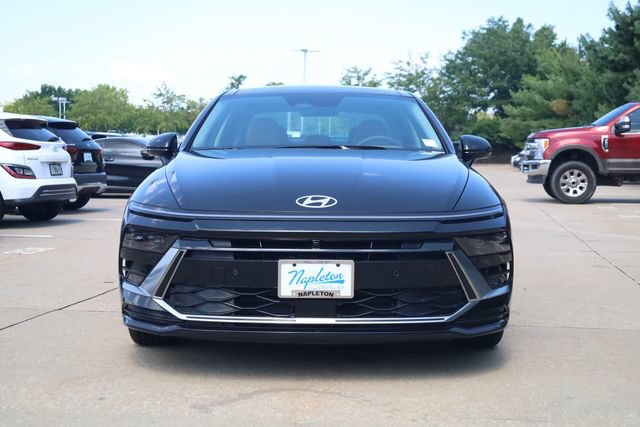 New 2026 Hyundai Sonata Limited FWD image 4