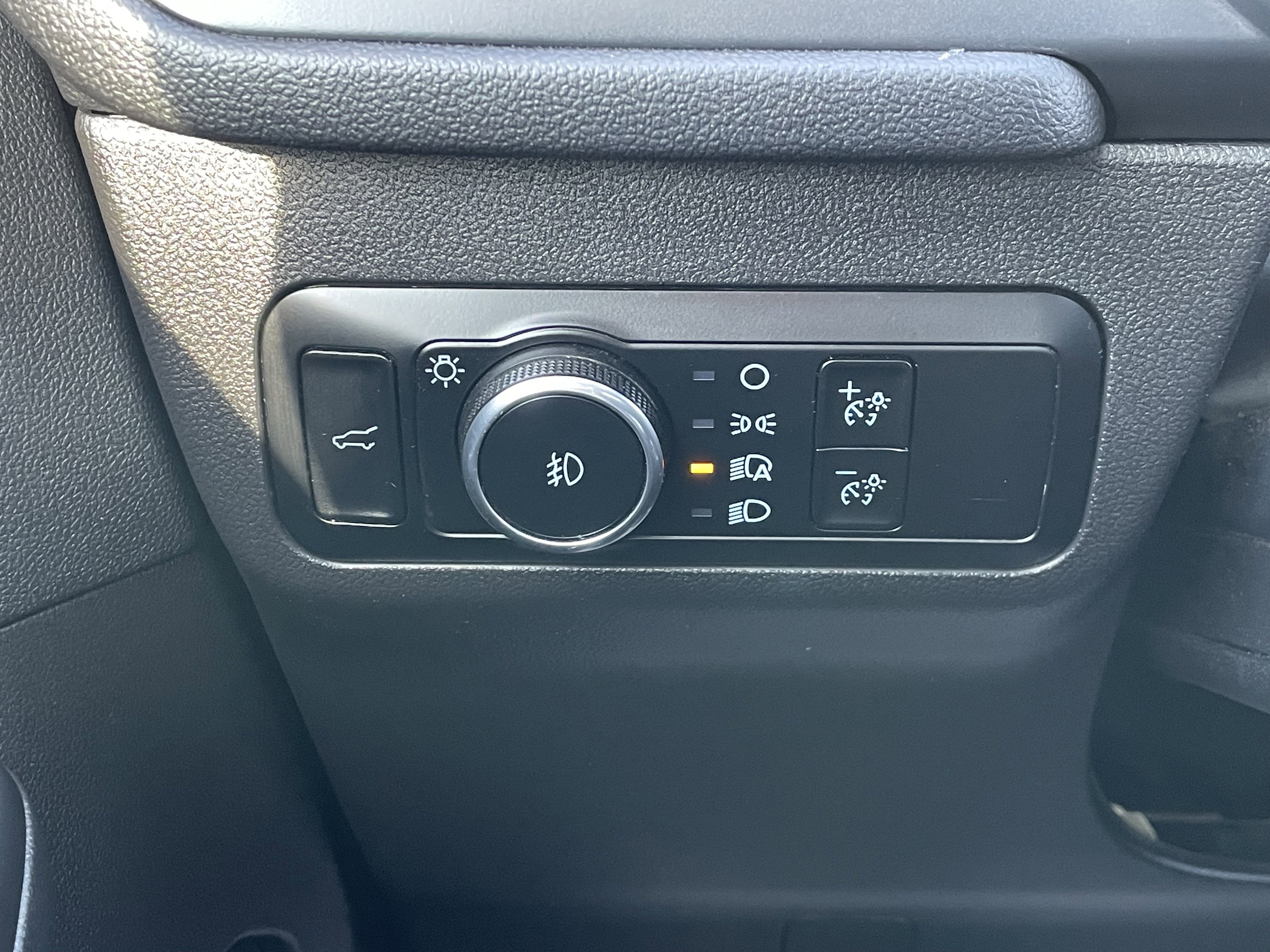 Used 2023 Ford Escape ST-Line Select w/ Tech Pack #2 image 24