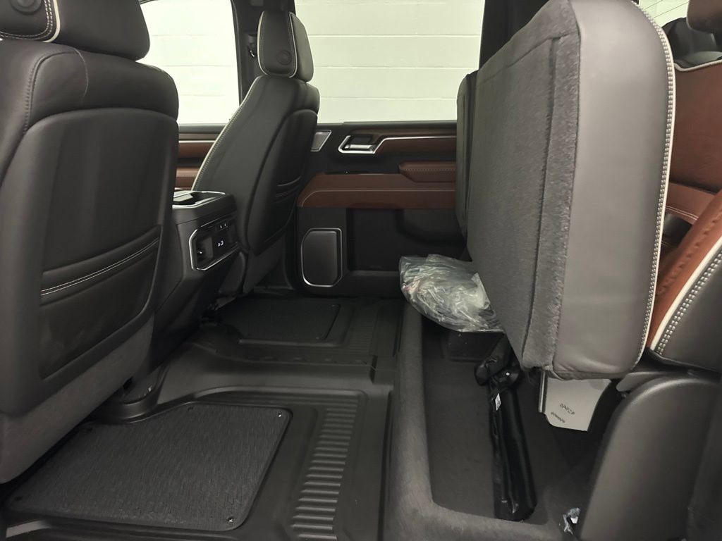 New 2026 GMC Sierra 3500 Denali Ultimate AWD/4WD image 64