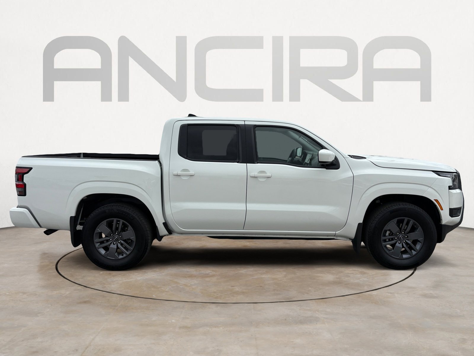 Used 2025 Nissan Frontier SV RWD image 11