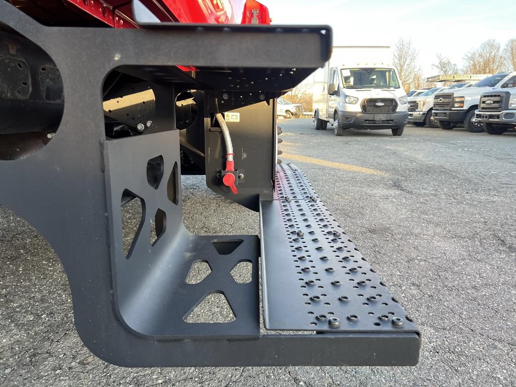Used 2021 Ford F650 2WD Crew Cab Super Duty image 33