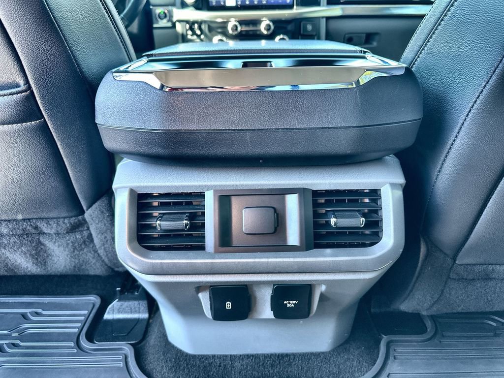 Used 2021 Ford F150 Lariat w/ Max Trailer Tow Package image 21