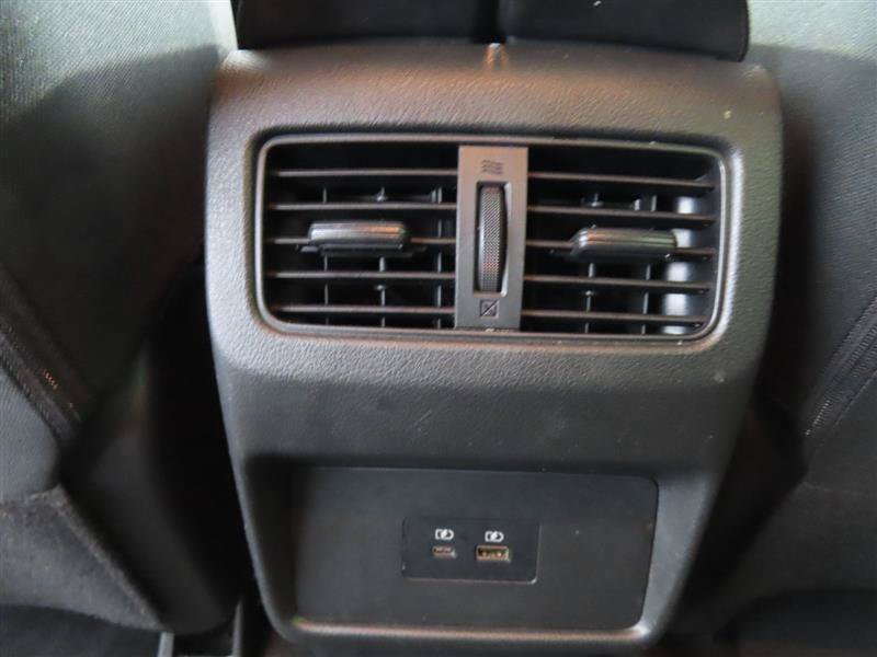Used 2023 Nissan Rogue SV AWD/4WD image 31
