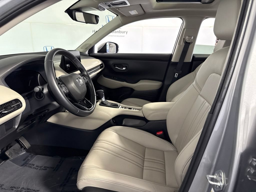 Used 2025 Honda HR-V EX-L image 15