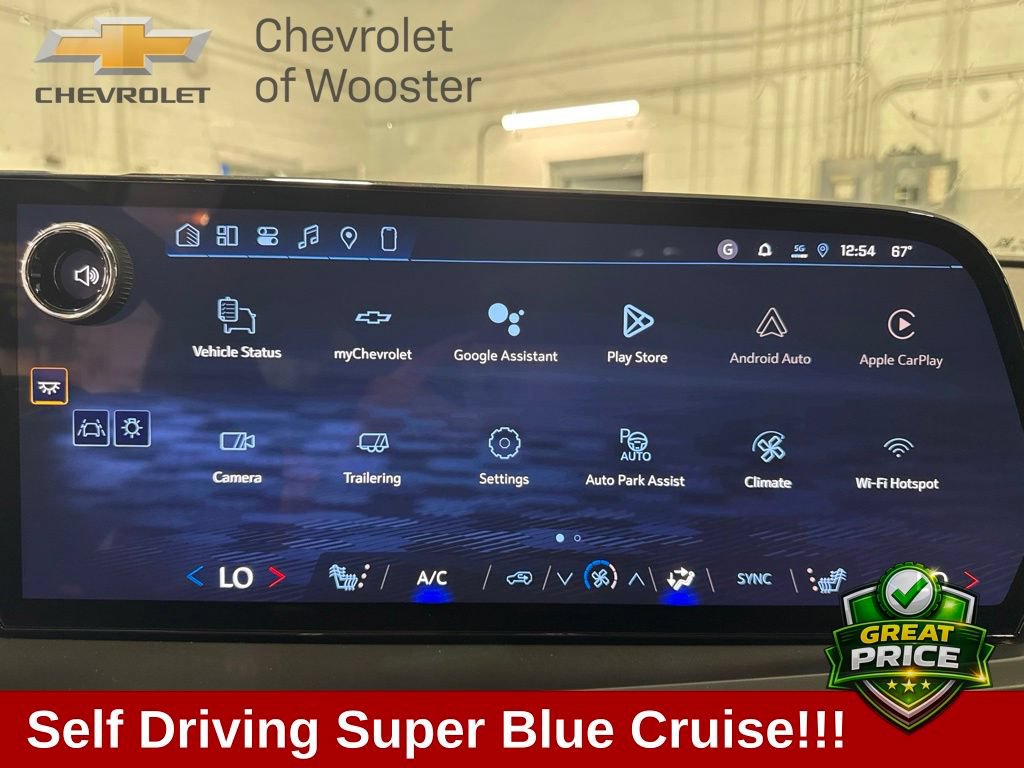 New 2026 Chevrolet Traverse LT w/ Enhanced Driving Package FWD image 13