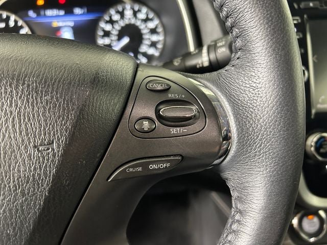 Used 2020 Nissan Murano SV AWD/4WD image 16