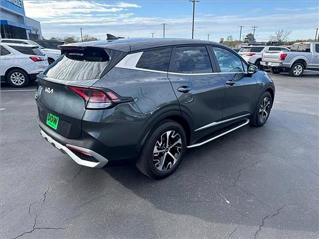 Used 2024 Kia Sportage EX image 7