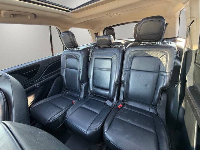 Used 2021 Lincoln Aviator Grand Touring w/ Class IV Trailer Tow Package AWD/4WD image 14
