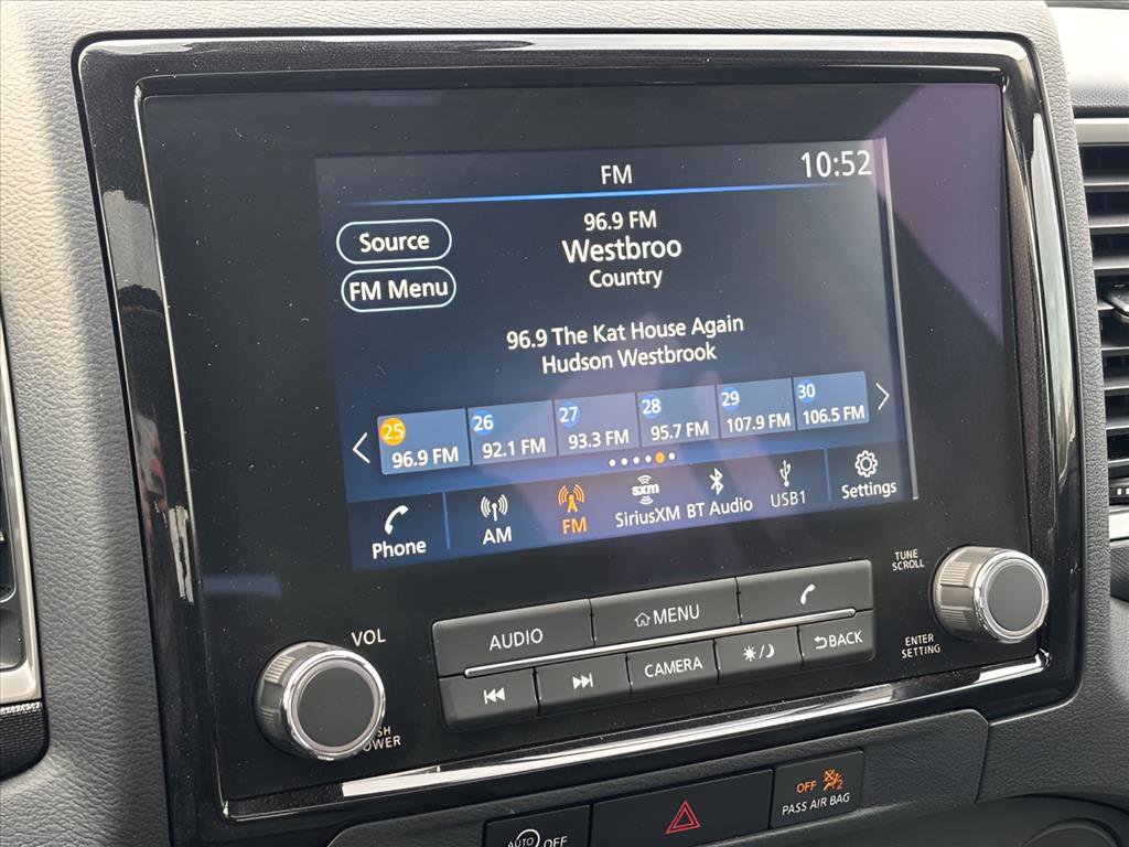 Used 2024 Nissan Frontier SL w/ Technology Package image 4