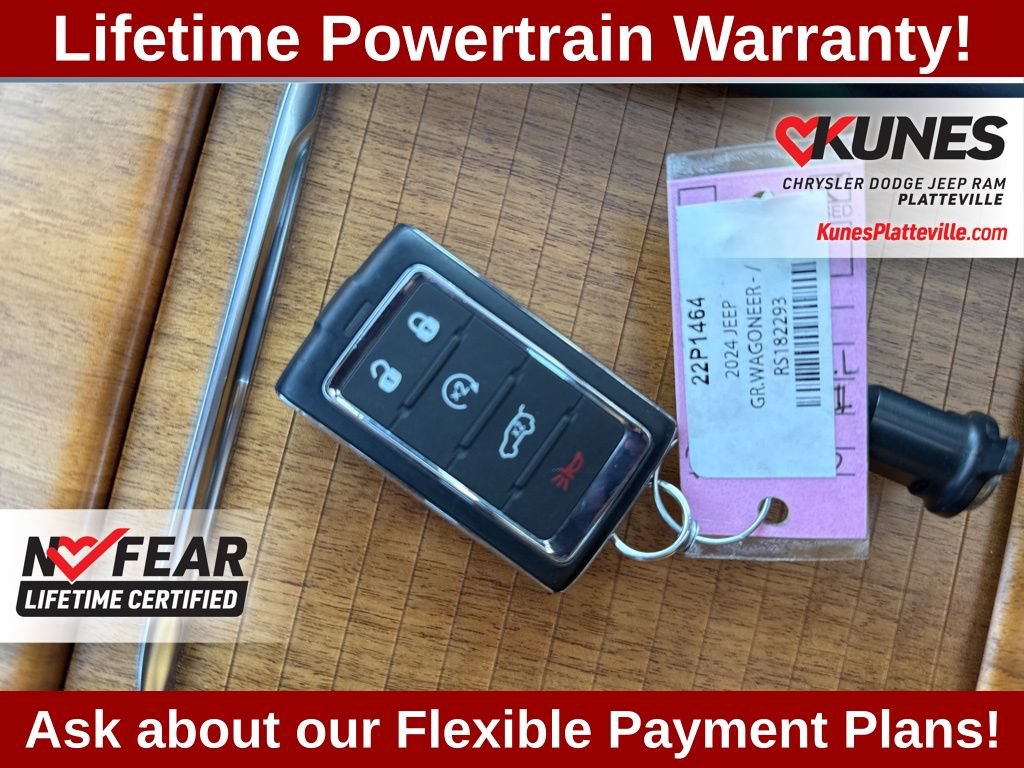 Used 2024 Jeep Grand Wagoneer L Series III AWD/4WD image 28