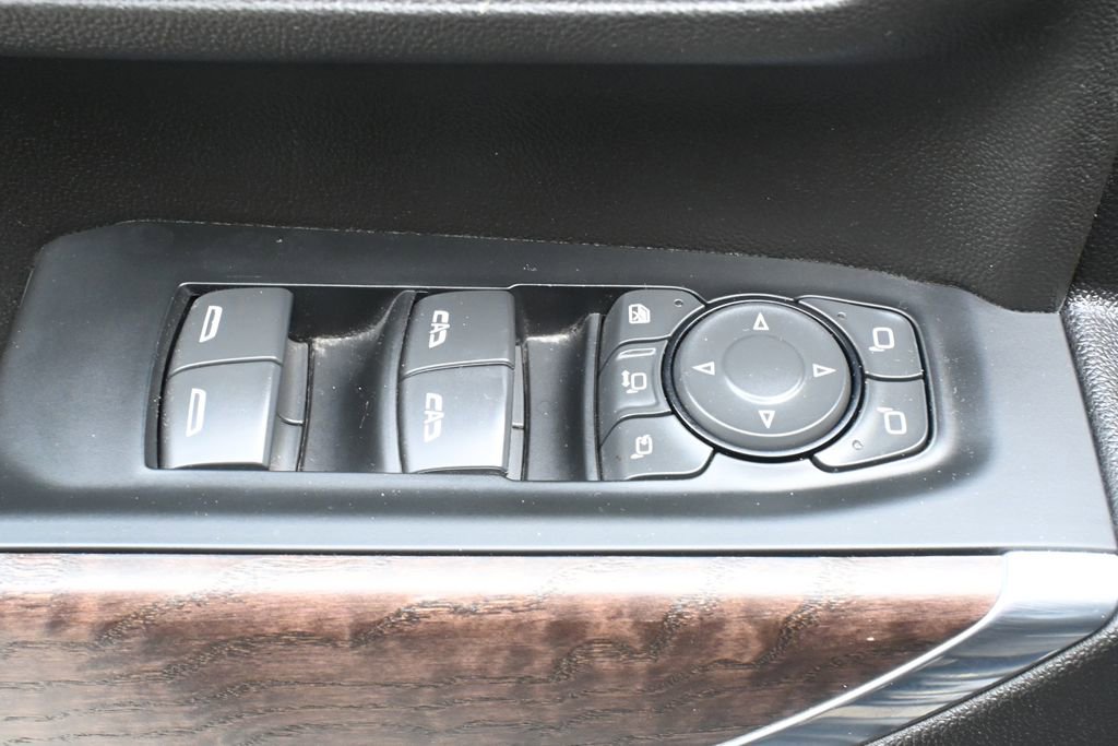 Used 2023 GMC Sierra 2500 Denali w/ Denali Black Diamond Edition image 28