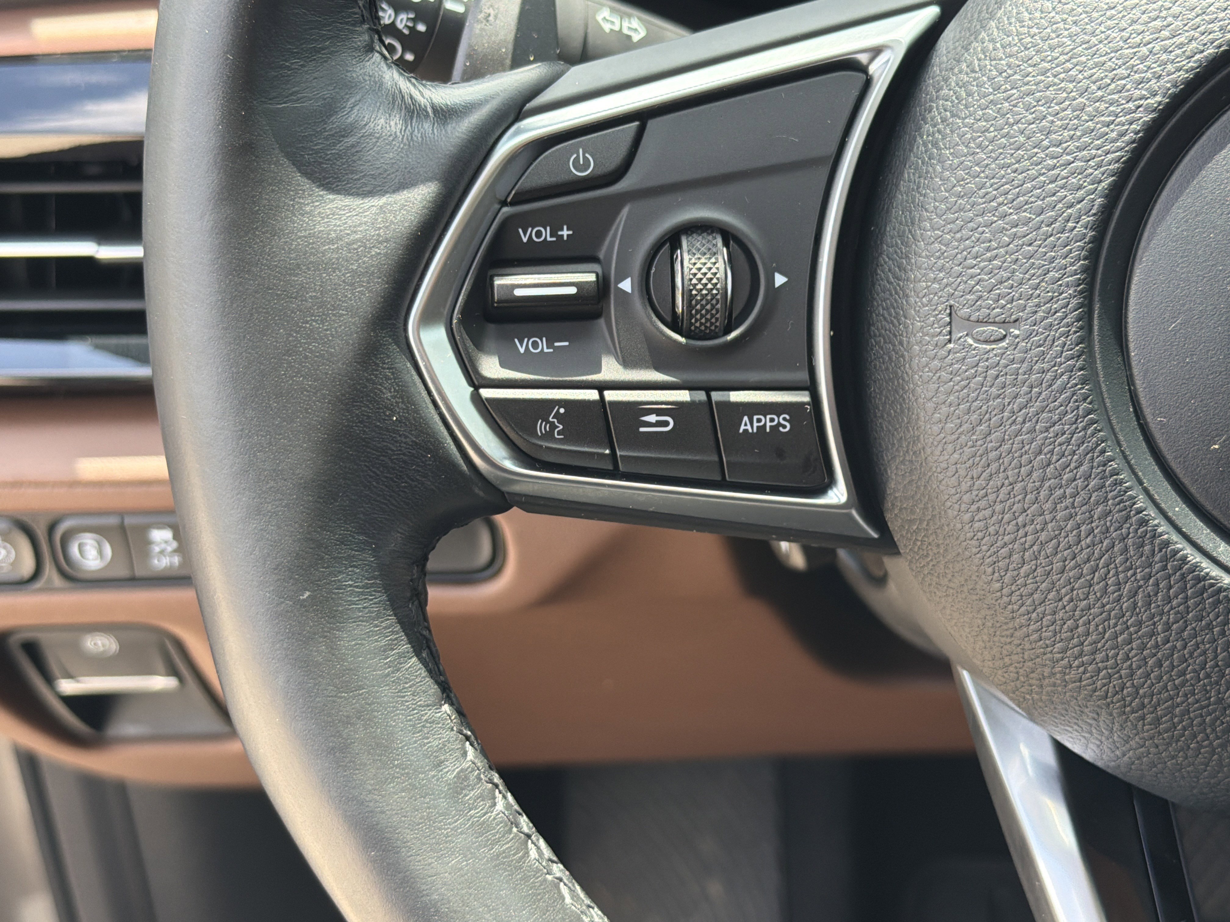 Certified 2024 Acura MDX SH-AWD w/ Technology Package image 10
