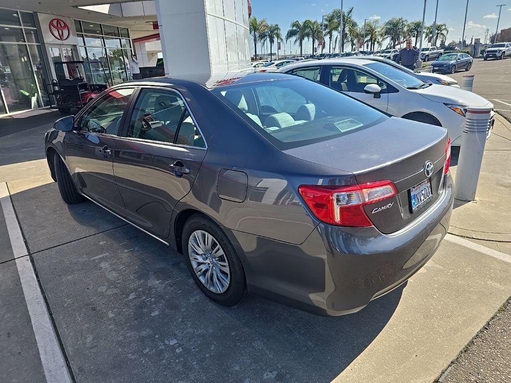 Used 2014 Toyota Camry LE
