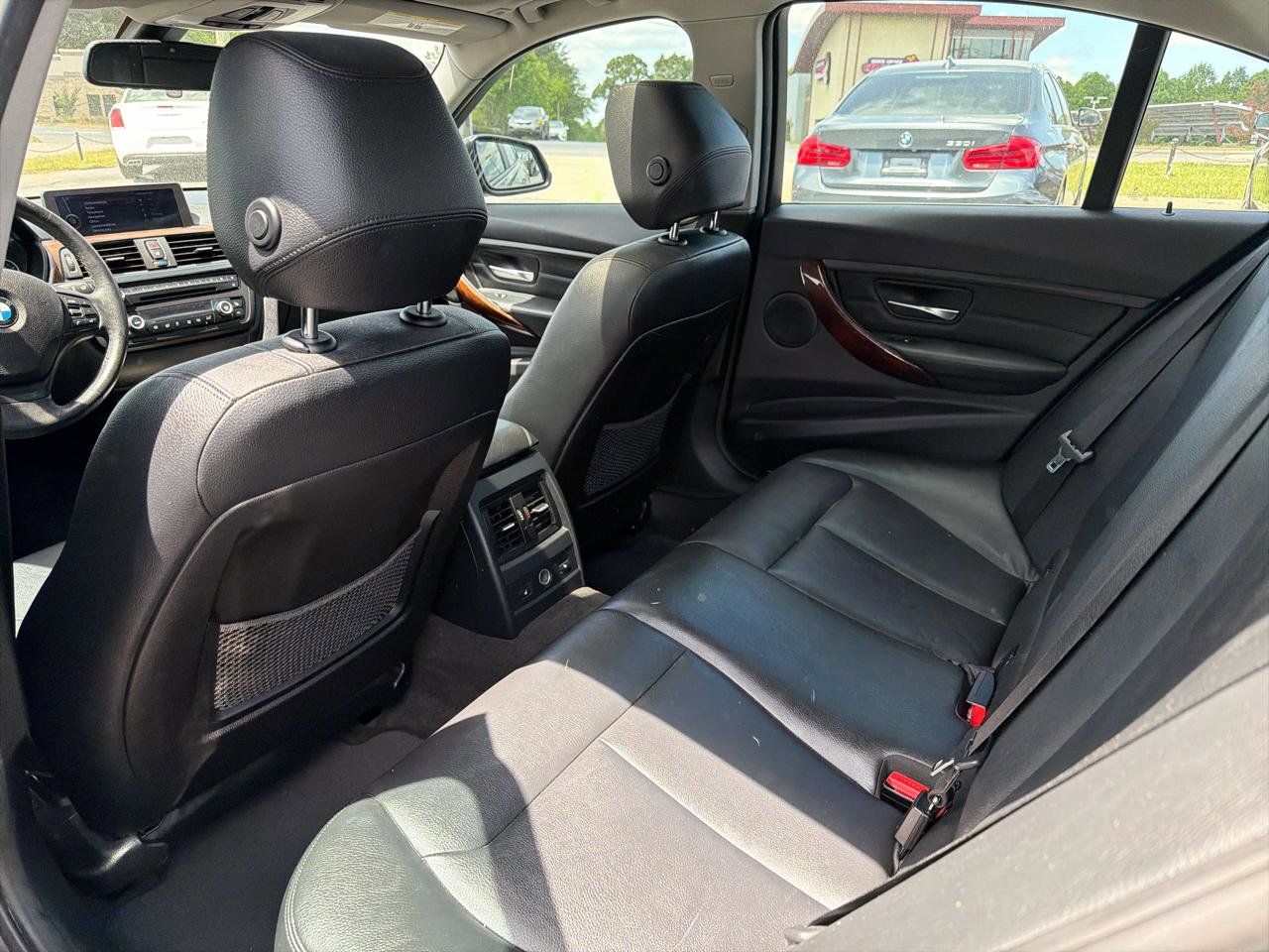Used 2013 BMW 328i xDrive Sedan AWD/4WD image 24