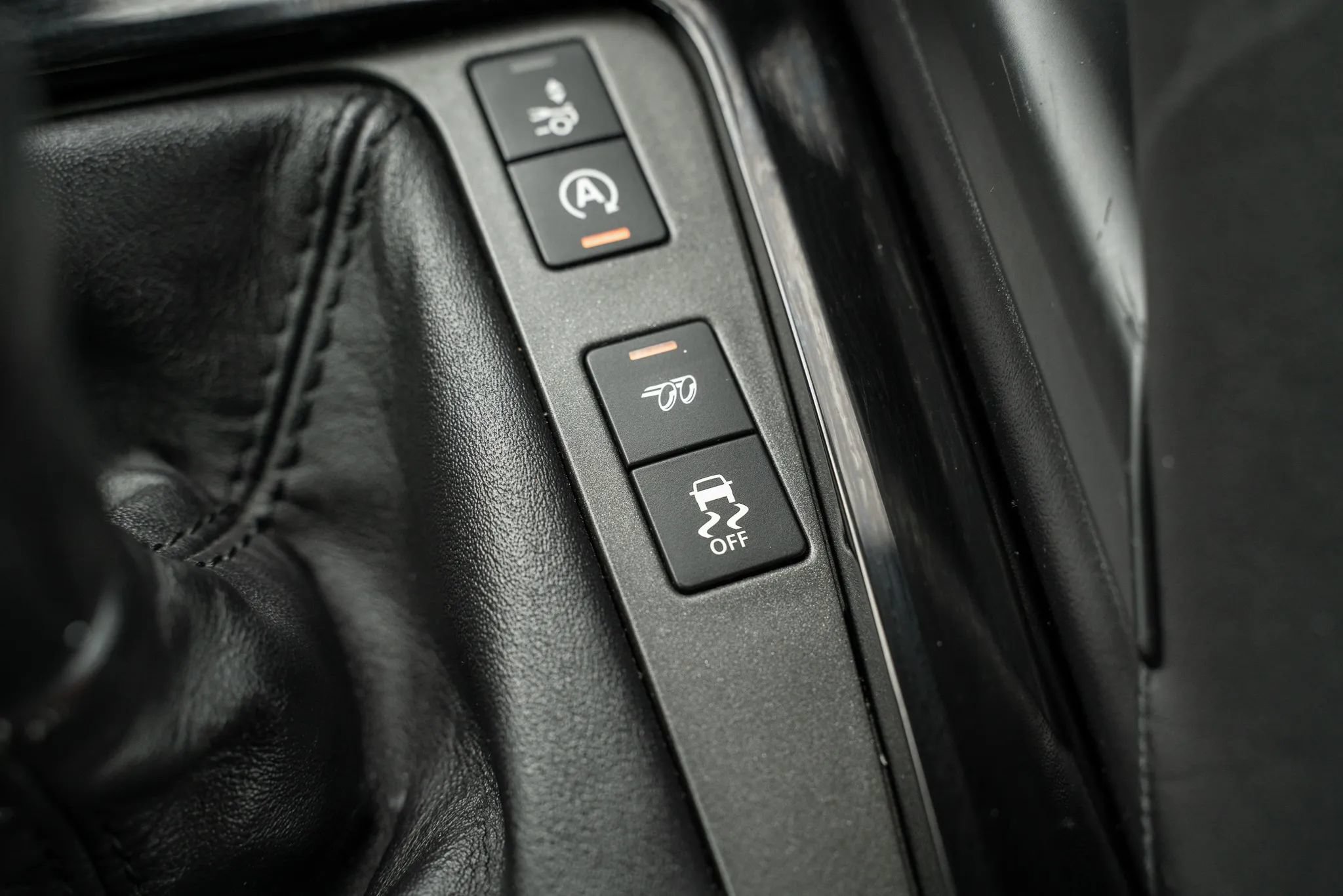 Used 2016 Jaguar F-TYPE S RWD image 34