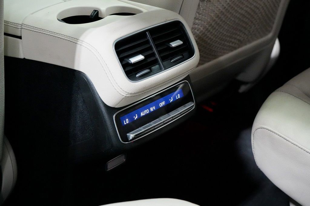 Used 2021 Mercedes-Benz GLS 580 4MATIC image 27