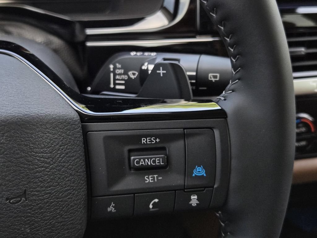 New 2026 Nissan Pathfinder Platinum AWD/4WD image 28