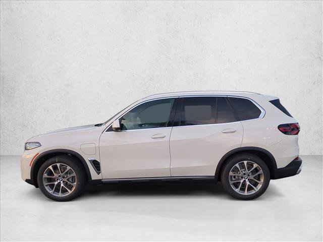New 2026 BMW X5 xDrive50e AWD/4WD image 5