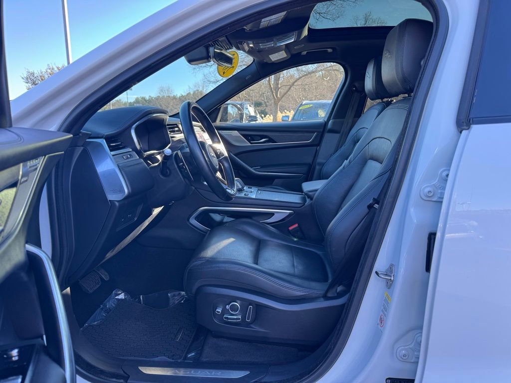 Used 2022 Jaguar F-PACE S image 22