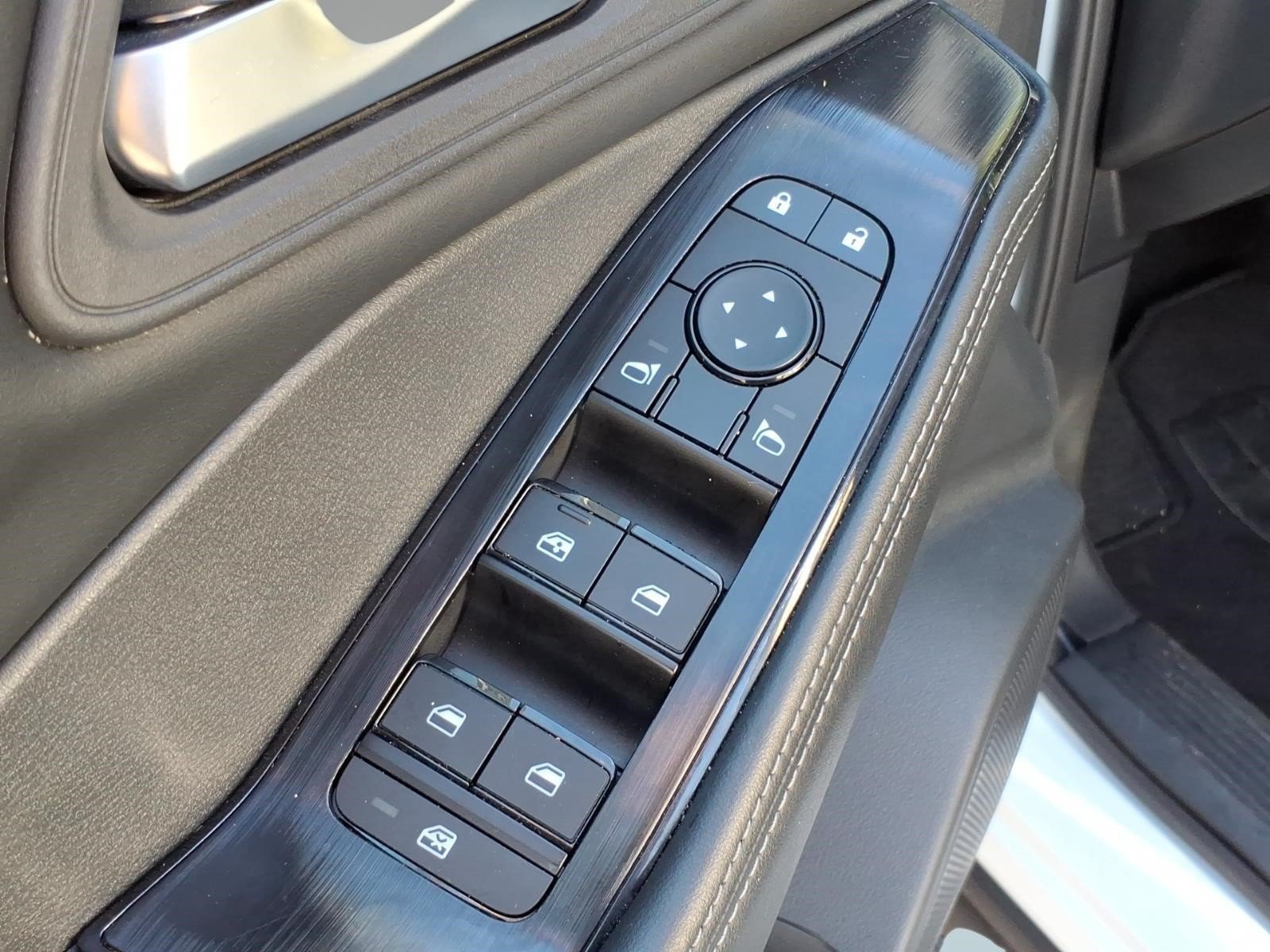 Used 2026 Nissan Rogue SV w/ Cold Weather Package AWD/4WD image 10