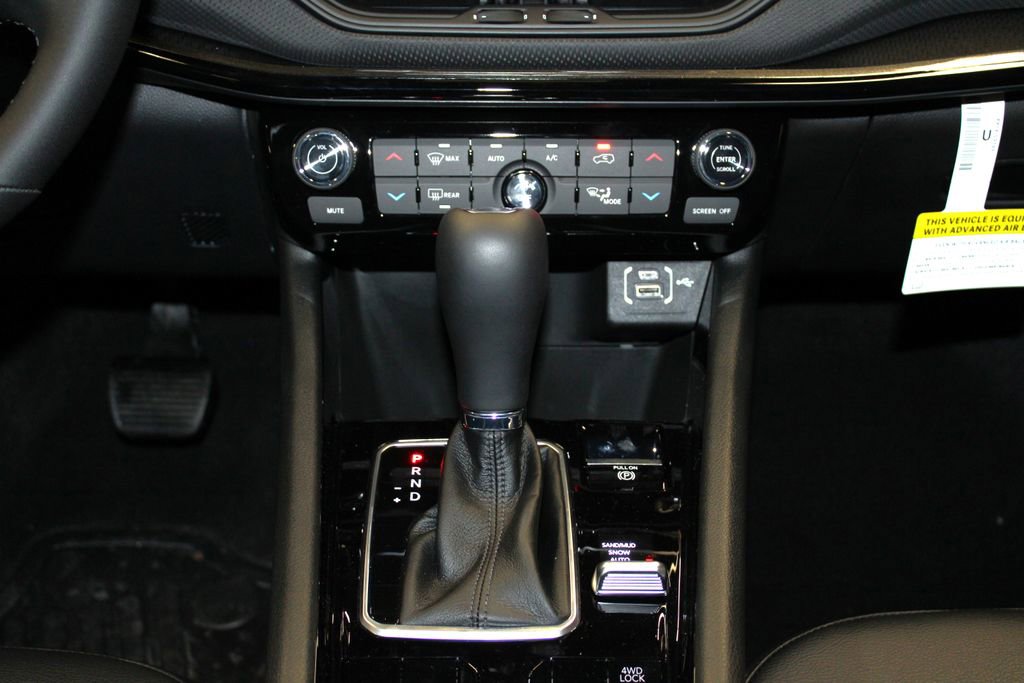 New 2026 Jeep Compass Limited image 20