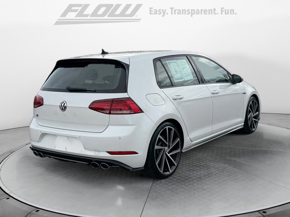Used 2019 Volkswagen Golf R 4-Door image 9