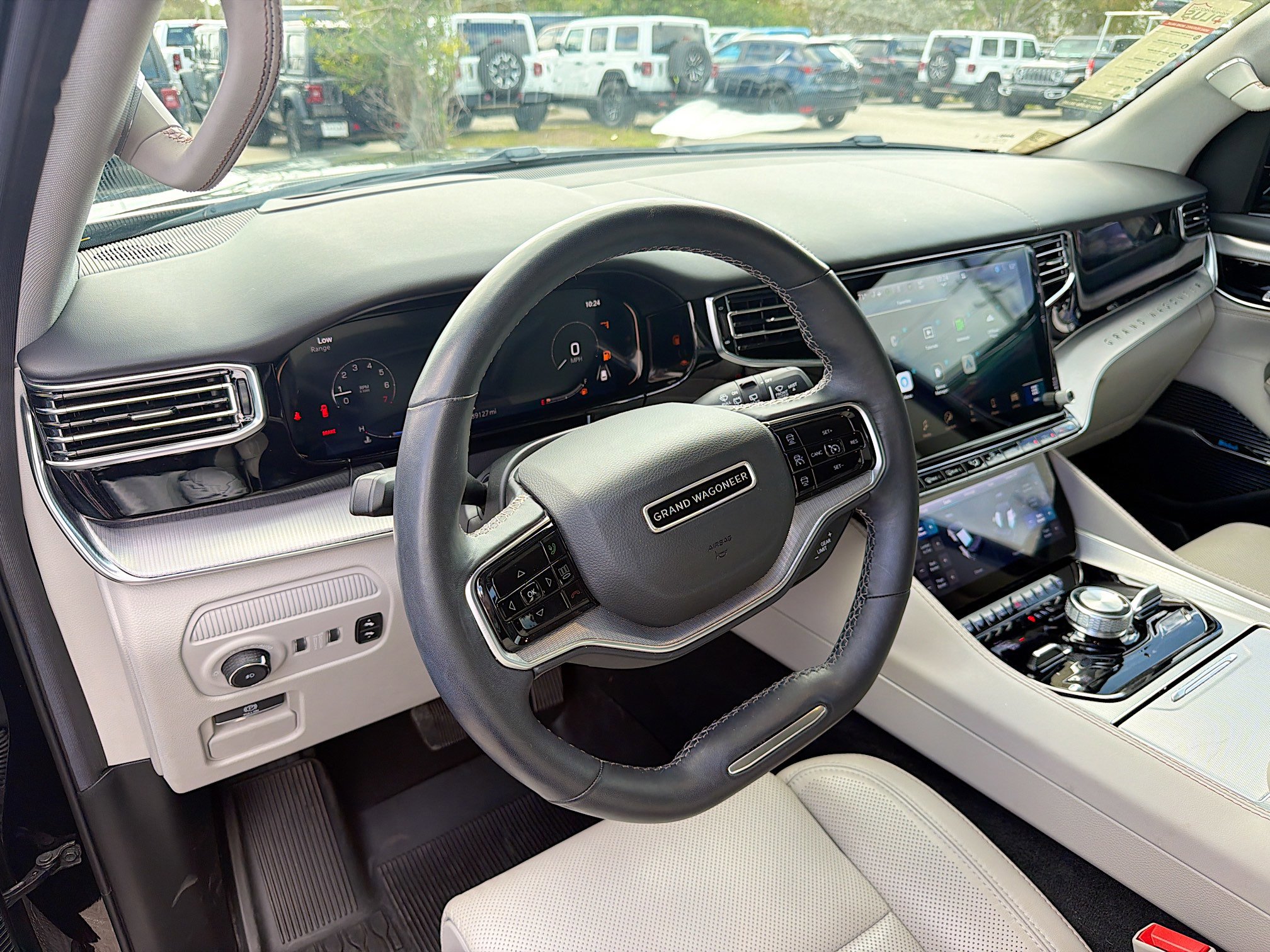 Used 2022 Jeep Grand Wagoneer Series I w/ Flexible Seating Group image 27