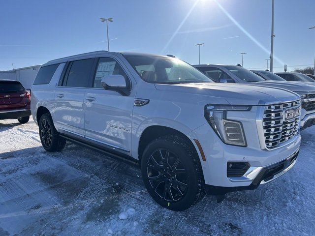 New 2026 GMC Yukon XL Denali image 1