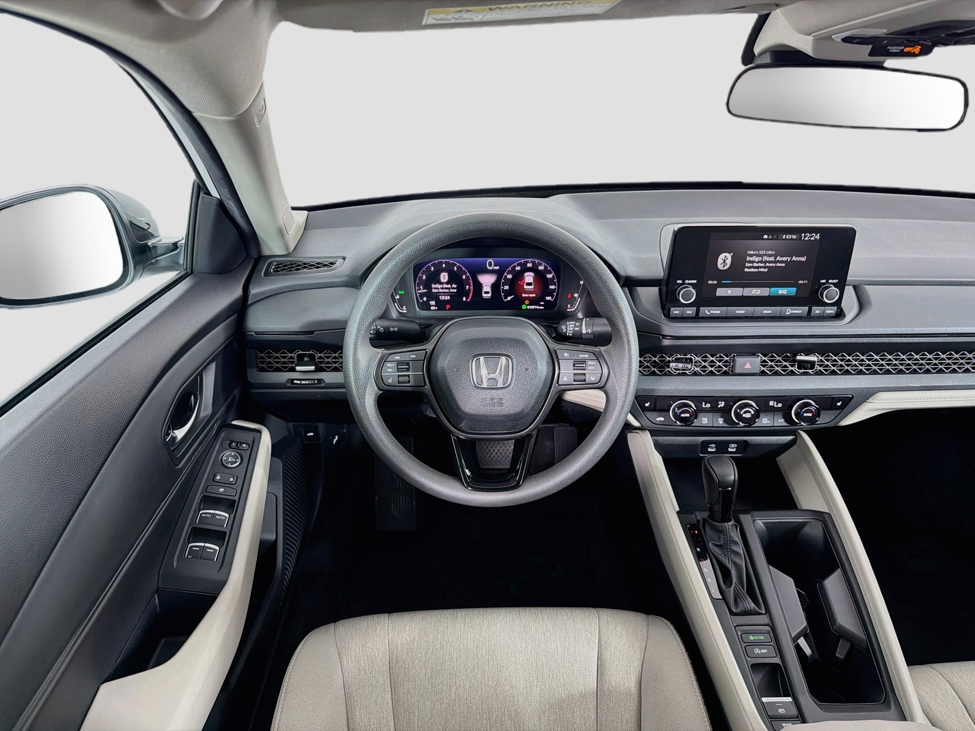 Used 2025 Honda Accord SE image 16