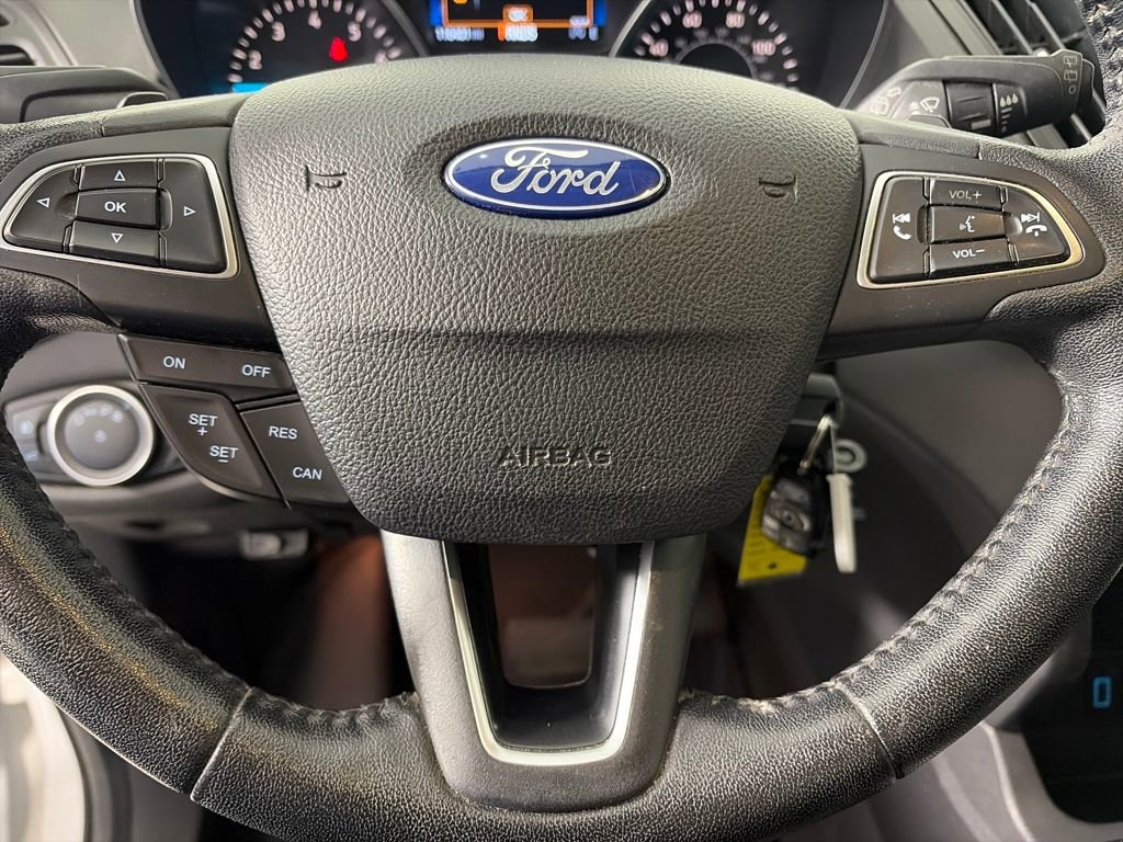 Used 2017 Ford Escape SE w/ SE Leather Comfort Package image 14