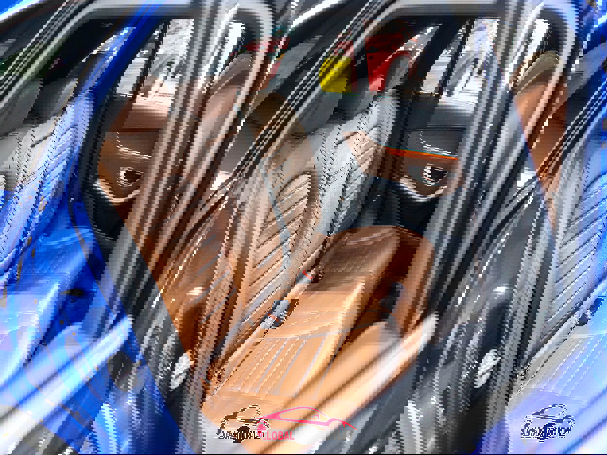 Used 2018 Mercedes-Benz GLC 300 4MATIC w/ Multimedia Package image 18