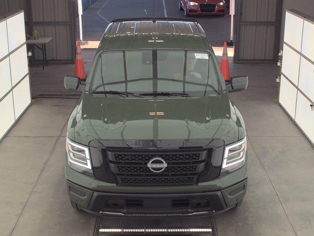Used 2024 Nissan Titan SV w/ SV Bronze Edition Package image 3