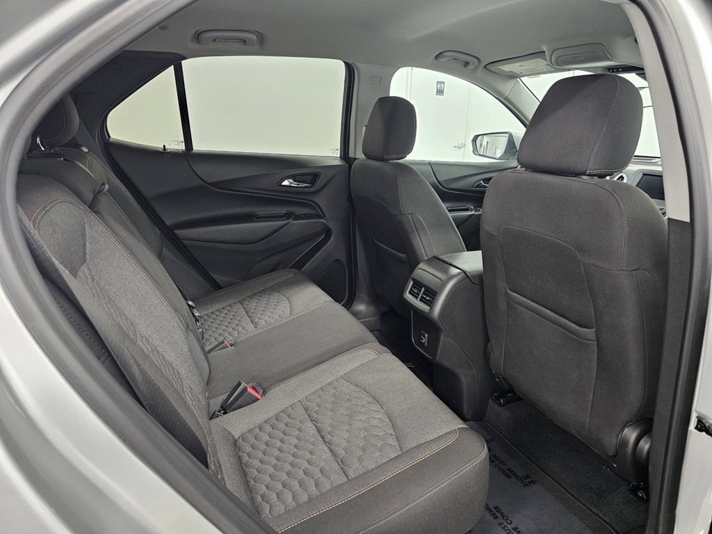 Used 2020 Chevrolet Equinox LT w/ Driver Convenience Package FWD image 26