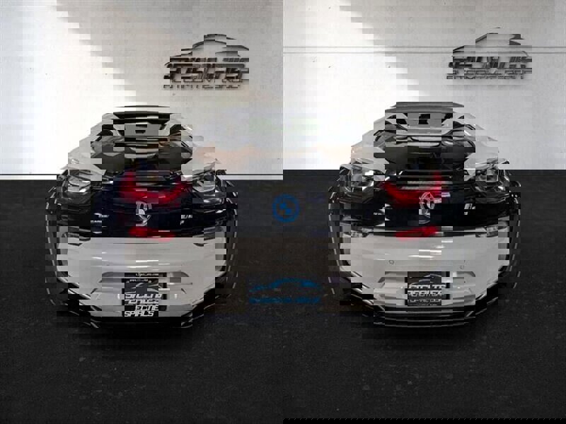 Used 2019 BMW i8 Roadster image 8