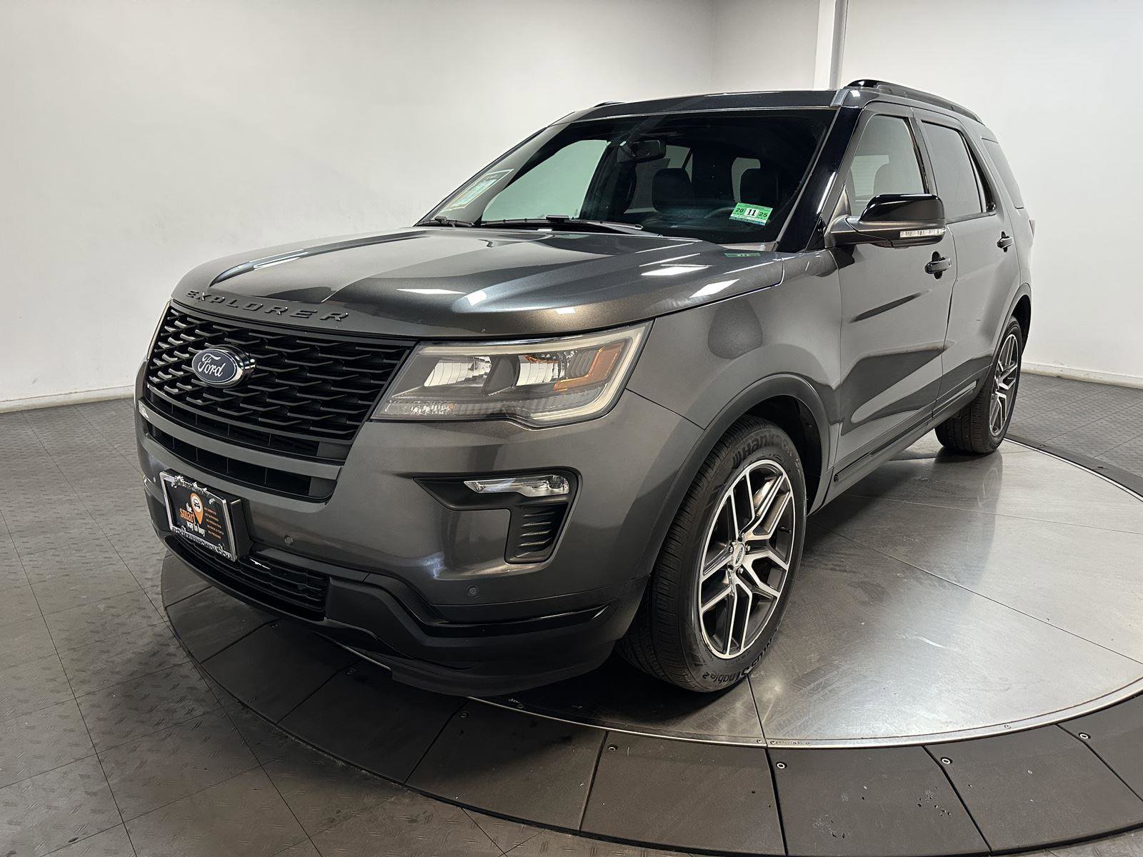Used 2018 Ford Explorer Sport image 6