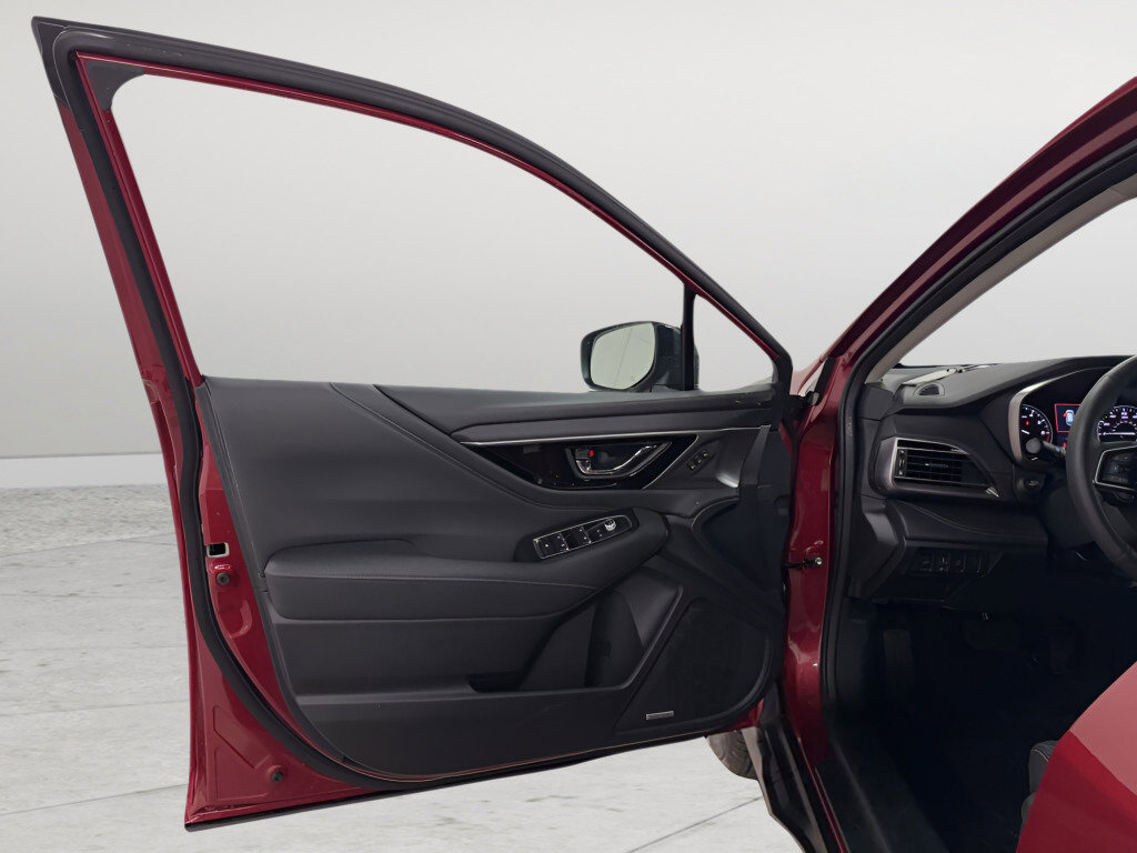 Certified 2025 Subaru Outback Limited image 19