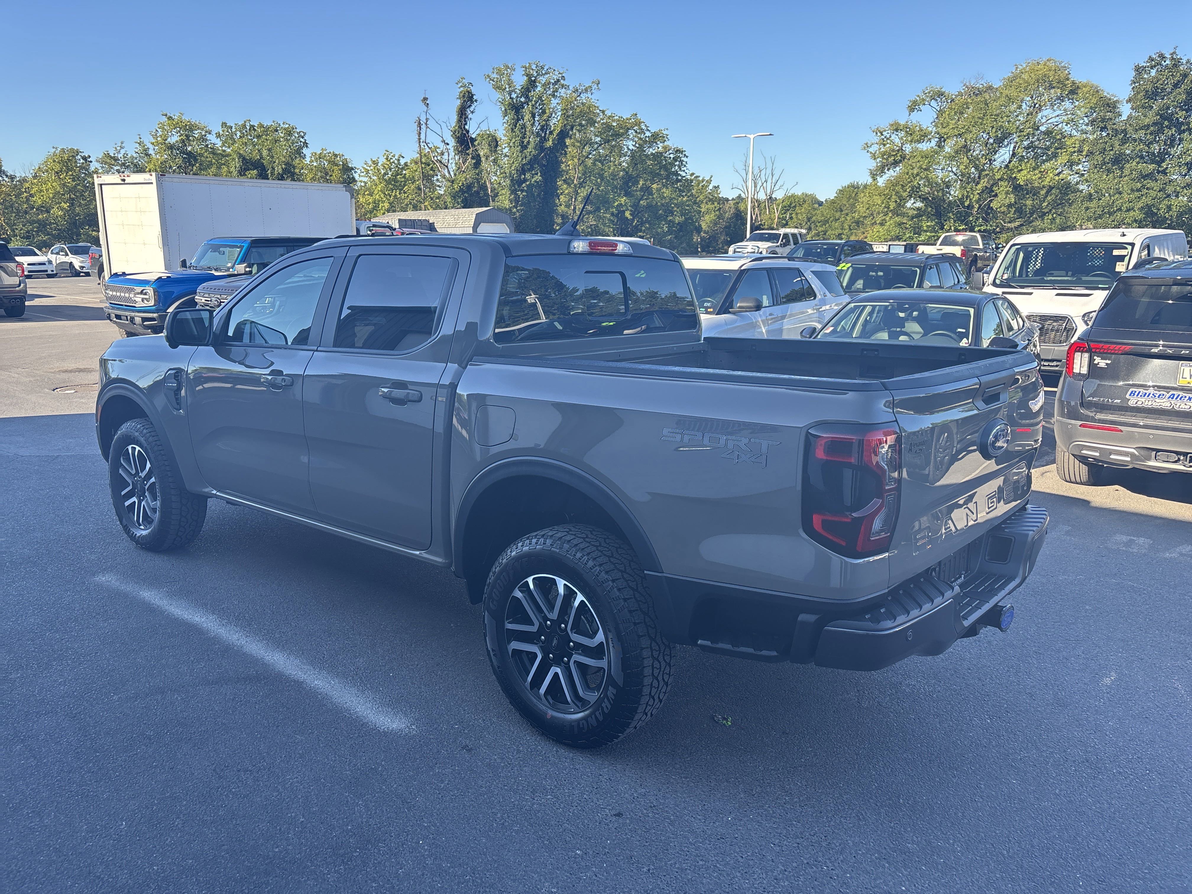 New 2025 Ford Ranger Lariat w/ Trailer Tow Package image 6