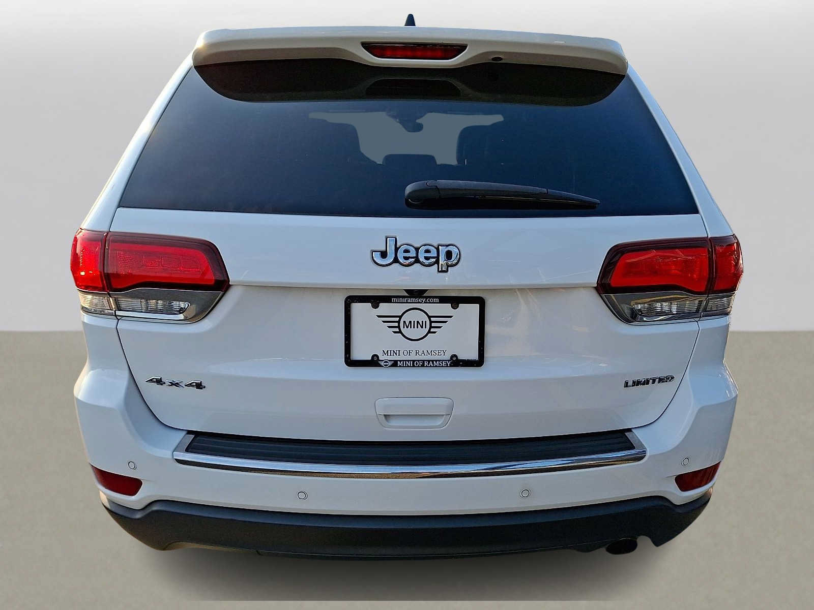 Used 2020 Jeep Grand Cherokee Limited AWD/4WD image 5