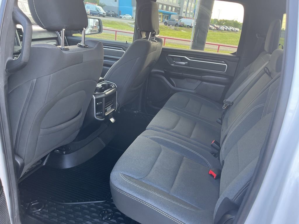 Used 2021 RAM 1500 Big Horn AWD/4WD image 12