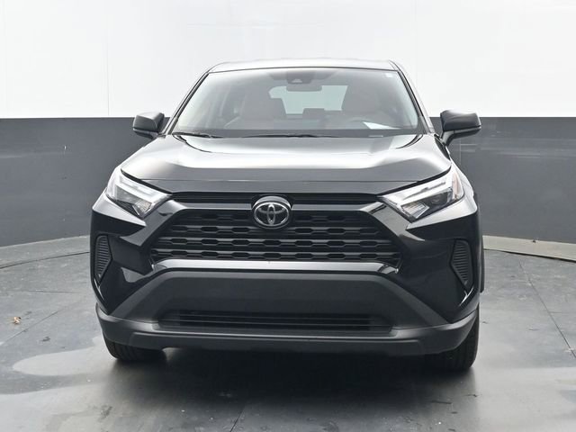 Used 2025 Toyota RAV4 LE image 19