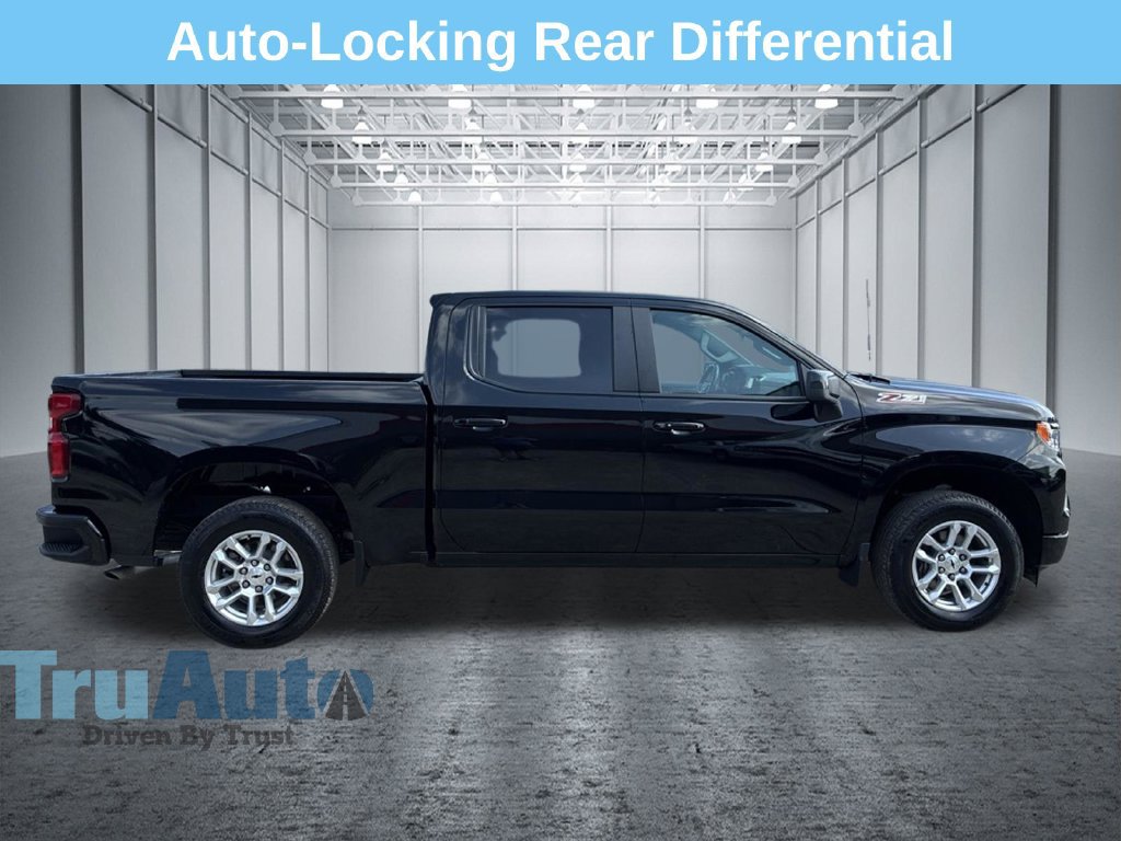 Used 2026 Chevrolet Silverado 1500 RST AWD/4WD image 9