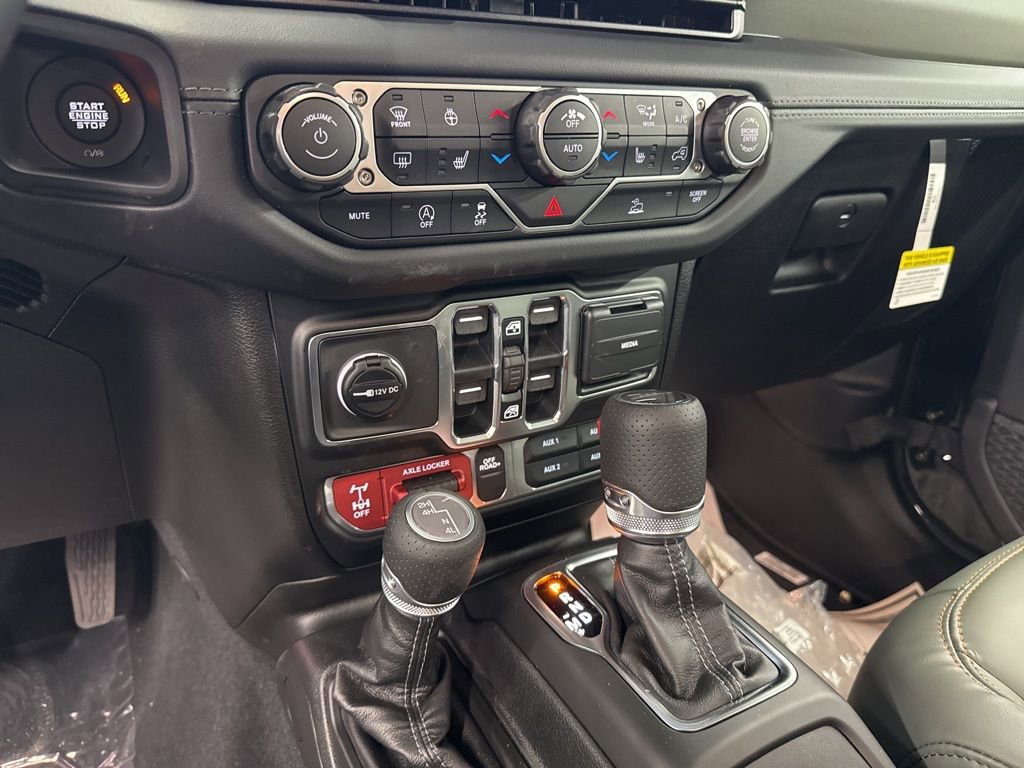 New 2026 Jeep Gladiator Mojave image 21