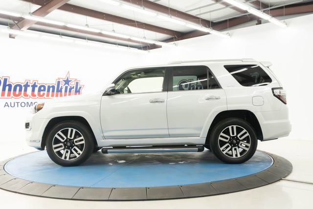 Used 2024 Toyota 4Runner Limited RWD image 5