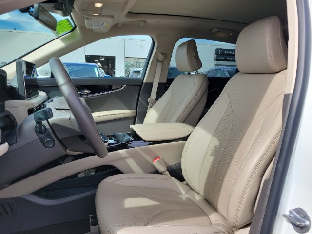 Certified 2023 Lincoln Nautilus Reserve FWD image 5