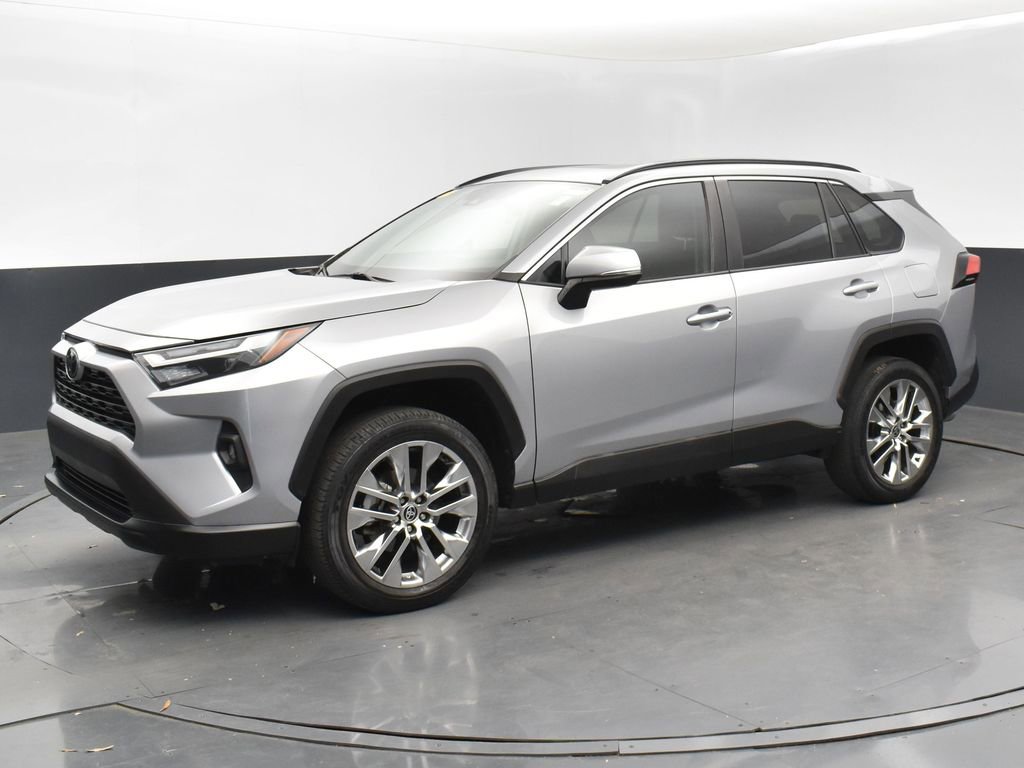 Used 2022 Toyota RAV4 XLE Premium video 1