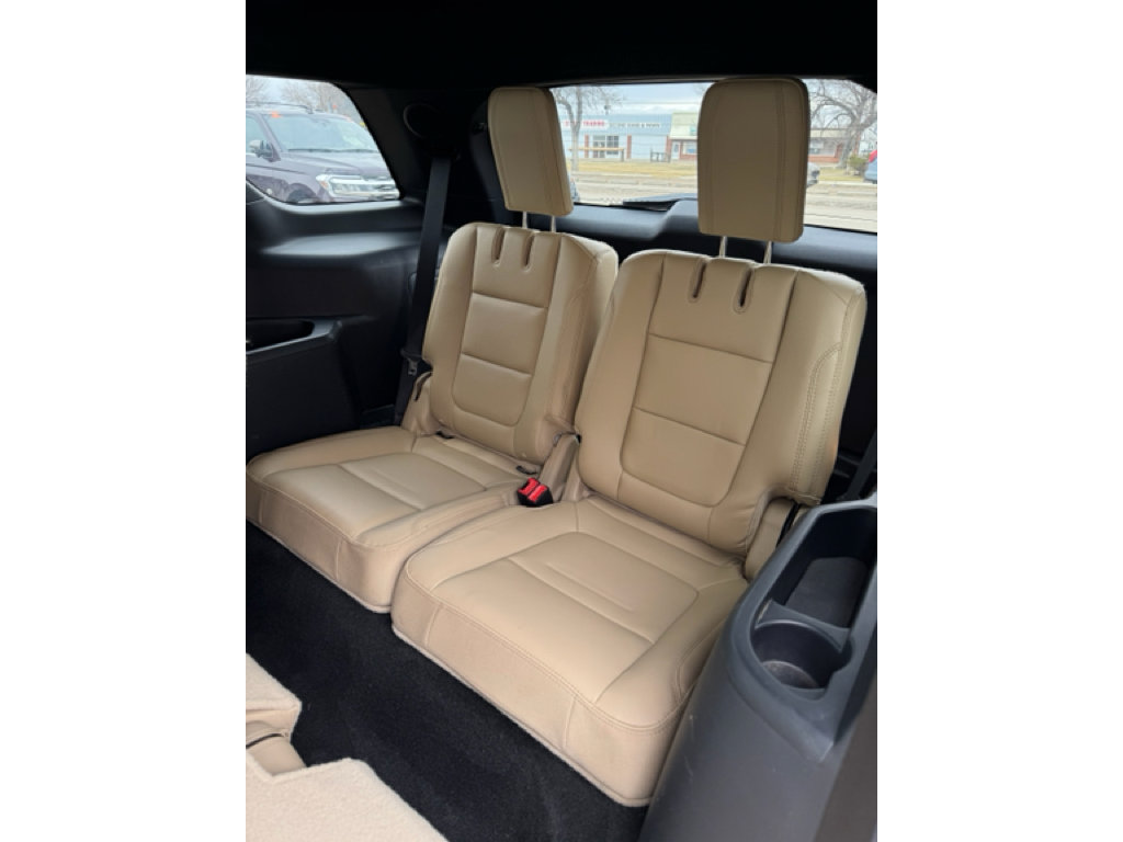 Used 2016 Ford Explorer Limited w/ Class II Trailer Tow Package image 14