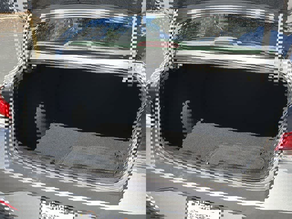 Used 2023 Hyundai Elantra SEL w/ Cargo Package image 29